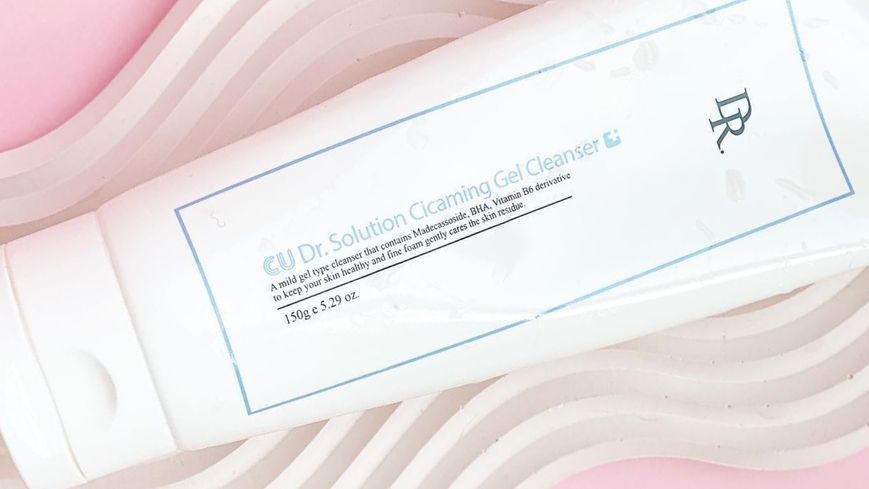 Очищающий гель для комбинированной кожи CU Skin Dr. Solution Cicaming Gel Cleanser 16916 фото