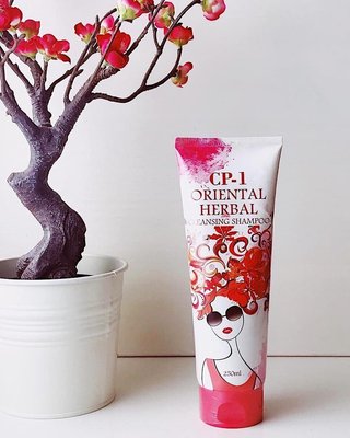 Парфюмированный шампунь с восточными травами CP-1 Oriental Herbal Cleansing Shampoo 12084 фото