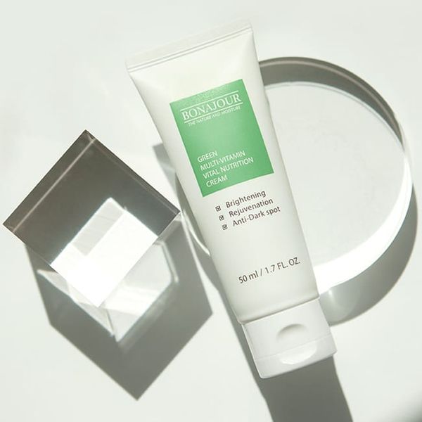 Омолаживающий крем с экстрактом облепихи для яркости кожи Bonajour Green Multi-Vitamin Vital Nutrition Cream 13308 фото