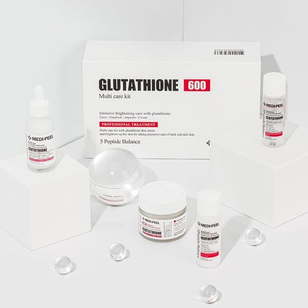 Набор осветляющих средств с глутатионом Medi-Peel Glutathione 600 Multi Care Kit 16911 фото