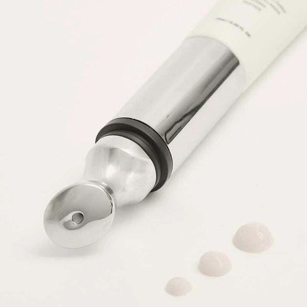 Лифтинг-крем для глаз с гальваническим аппликатором HEVEBLUE Black Yuja Bean Lifting Auto Eye Cream , 15 мл 190382 фото